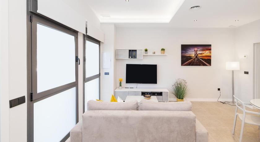Apartamentos Turisticos Playa Marinsa Torre Del Mar Εξωτερικό φωτογραφία